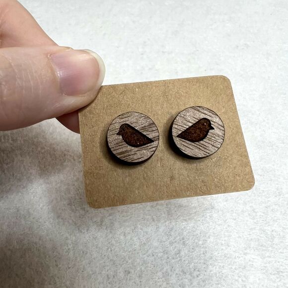3 Pack Wooden Engraved Stud Earrings - Picture 3 of 4